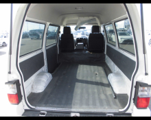 Mazda Bongo Van 2016