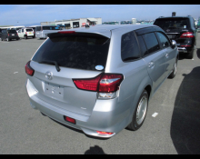 Toyota Corolla Fielder 2015