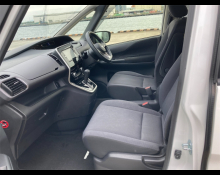 Nissan Serena 2018