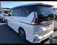 Nissan Serena 2018