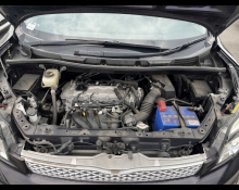 Toyota Voxy 2013