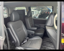 Toyota Voxy 2013