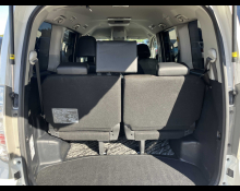Toyota Voxy 2013
