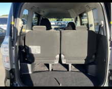 Toyota Voxy 2013