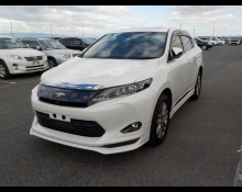 Toyota Harrier 2016