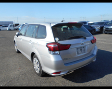 Toyota Corolla Fielder 2016