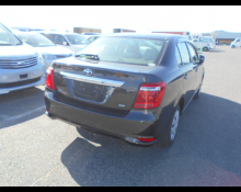 Toyota Corolla Axio 2016