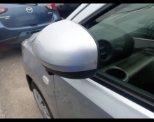 Daihatsu MIRA E-S 2018