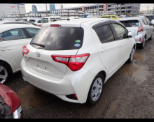 Toyota Vitz 2018