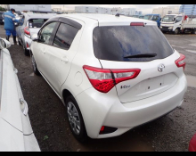 Toyota Vitz 2018