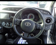Toyota Vitz 2016