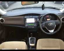 Toyota Corolla Axio 2014