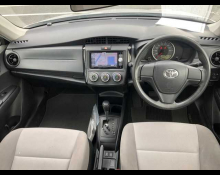 Toyota Corolla Axio 2017