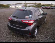 Toyota Vitz 2018
