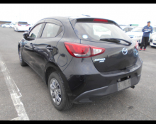Mazda Demio 2016