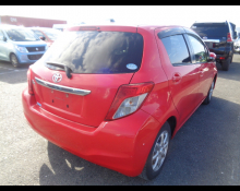 Toyota Vitz 2013