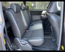 Toyota Voxy 2013