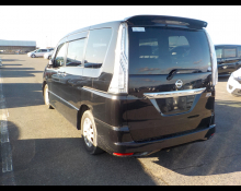 Nissan Serena 2016