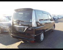 Nissan Serena 2016