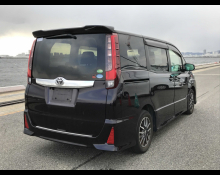Toyota Noah 2014
