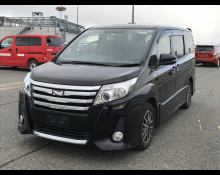 Toyota Noah 2014