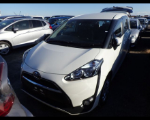 Toyota Sienta 2018