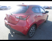 Mazda Demio 2016