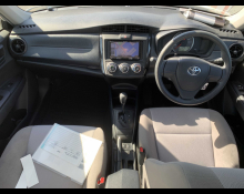 Toyota Corolla Axio 2017