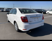 Toyota Corolla Axio 2017