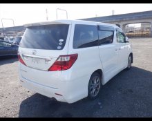 Toyota alphard 2010