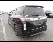 Nissan Elgrand 2016
