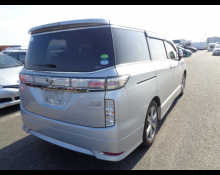 Nissan Elgrand 2016