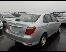 Toyota Corolla Axio 2016