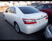 Toyota Premio 2012