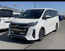 Toyota Noah 2018