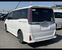 Toyota Noah 2018