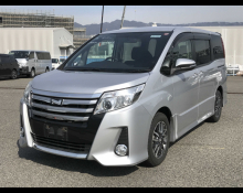 Toyota Noah 2014