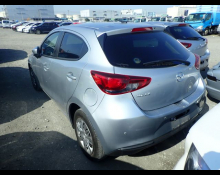 Mazda Mazda2 2020