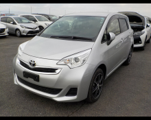 Toyota Ractis 2016
