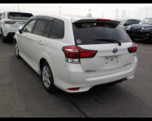 Toyota Corolla Fielder 2016