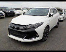 Toyota Harrier 2016