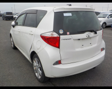 Toyota Ractis 2014