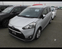 Toyota Sienta 2016