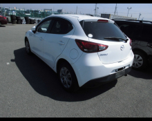 Mazda Demio 2016