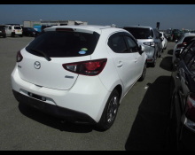Mazda Demio 2016