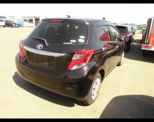 Toyota Vitz 2016