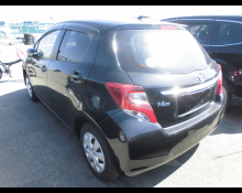 Toyota Vitz 2016