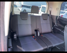 Toyota Noah 2014