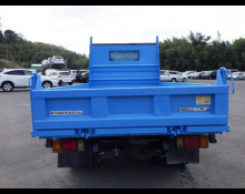 Isuzu ELF 2004