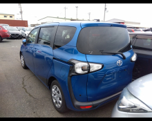 Toyota Sienta 2019